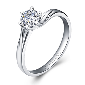 钻戒多作为求婚、订婚戒指，由男方赠送给女方作为定情信物